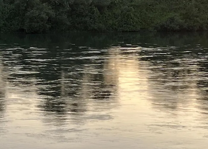 Three Bedroom River Access