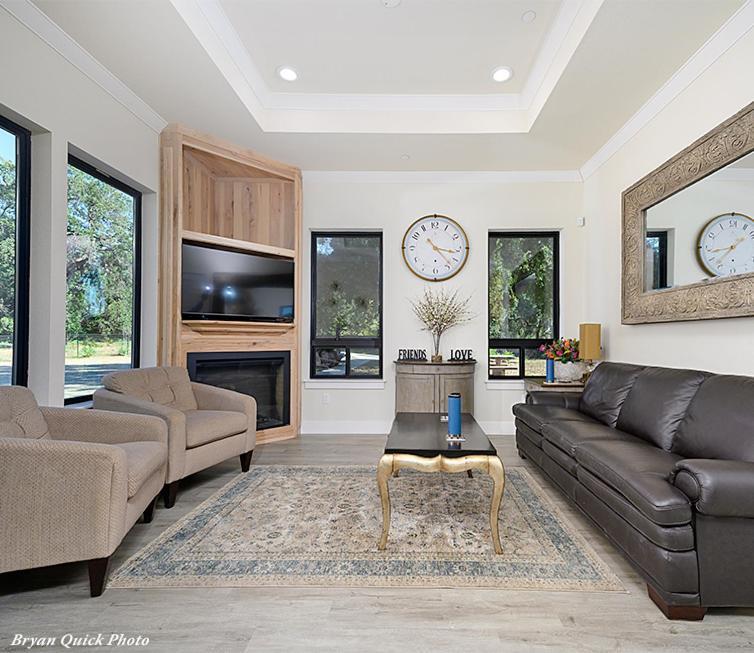 Three Bedroom River Access * Redding